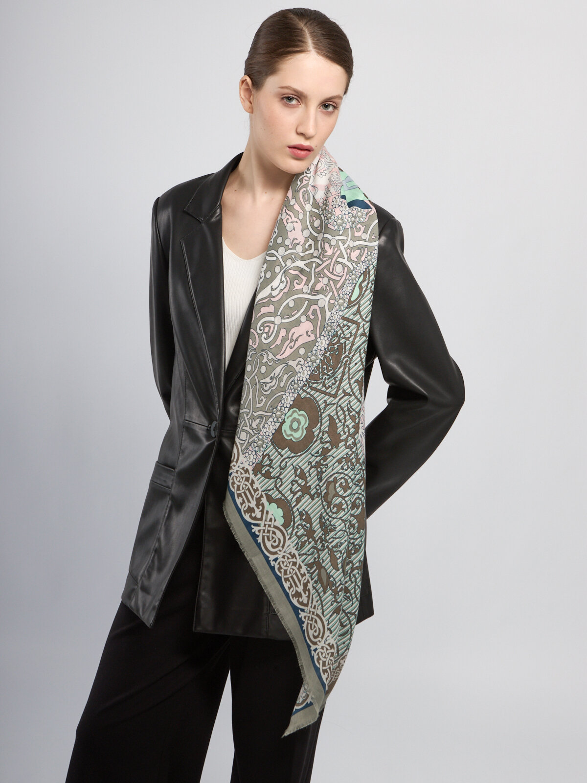 Платок для женщин