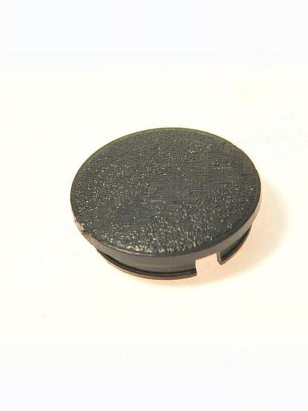 Заглушка винта жабо ВАЗ 2110, 2170, 2190, Гранта FL, 21100-8212772-10