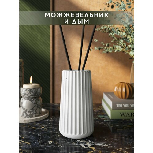 фото Ароматический диффузор, можжевельник и дым, 100мл, в бетонной вазе chloe, белый матовый musko