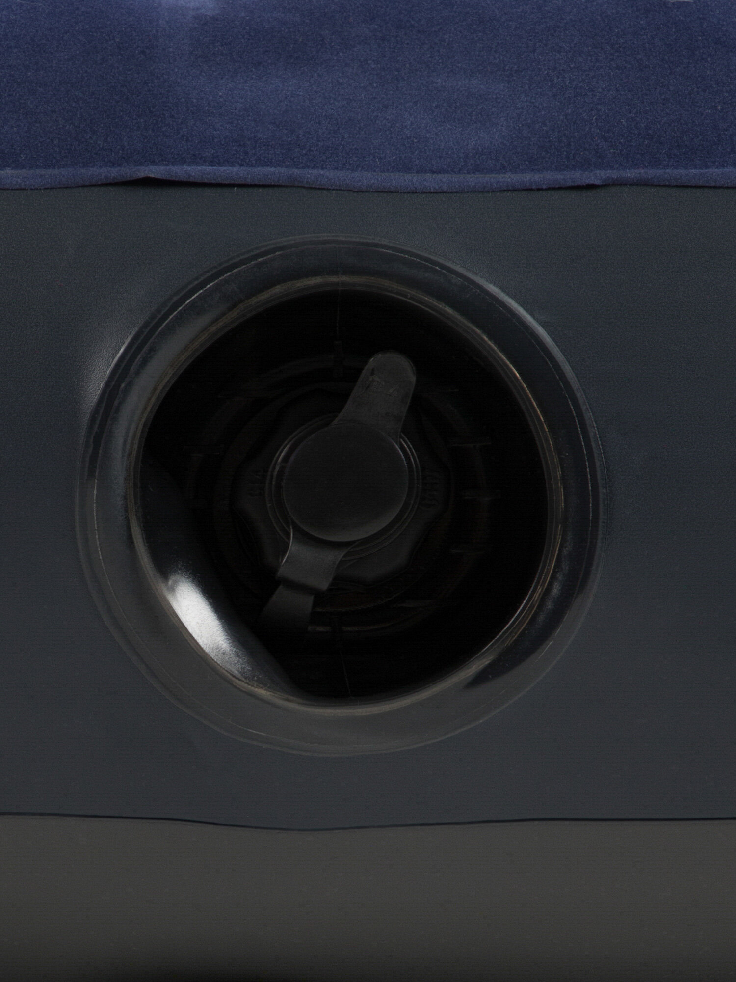 Матрас надувной Intex Роял 203х152х25 см — фото 1