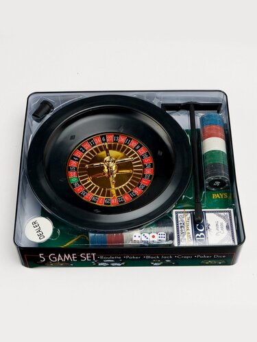 Изображение товара Покер, набор для игры, (рулетка, карты 54 шт, фишки с ном.100 шт, кубики 4 шт, поле) 33 х 29 с