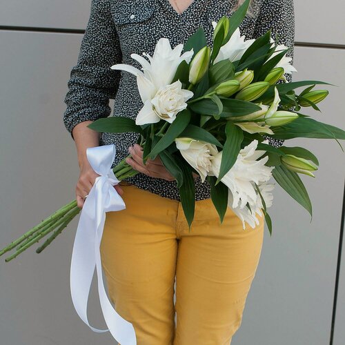 Изображение товара Букет "Лилиана", лилии, монобукет, высота букета 60см, белый