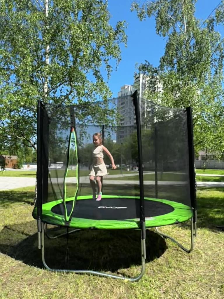 Батут каркасный EVO JUMP Just Outside 6ft green с защитной сеткой, диаметр 183 см — фото 1