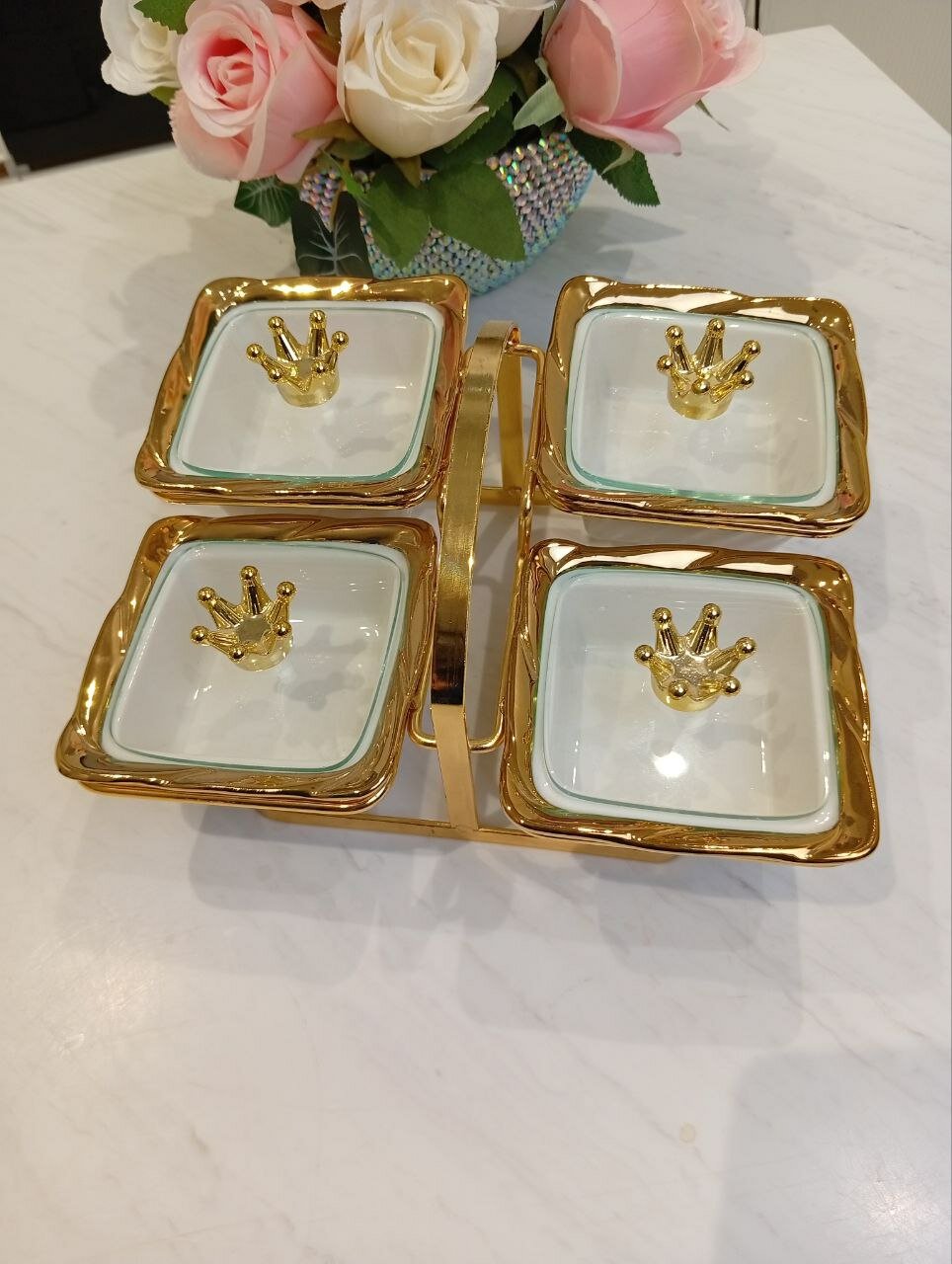 Менажница "каролина" в виде цветка для орехов и сухофруктов, золотая белая, 4 шт