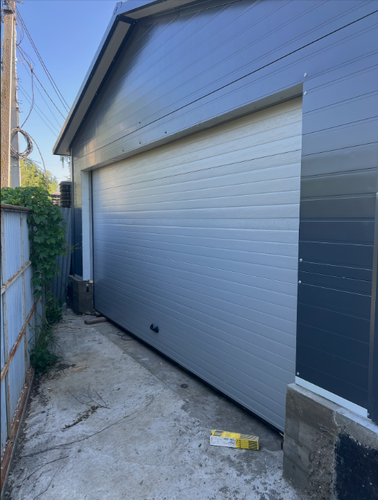 Изображение товара Стальные секционные ворота 3000×2100 ral7004 Zaiger с торсионным механизмом и низким подъемом