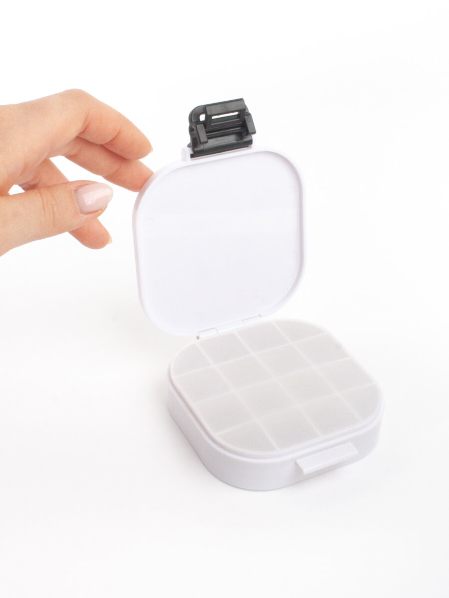 Палитра для красок Малевичъ, герметичная палитра мини, 16 ячеек — фото 1