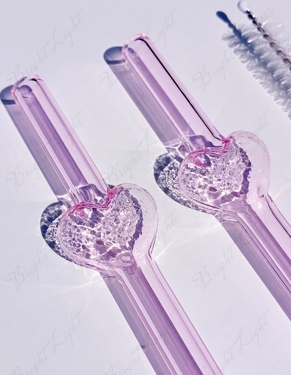 Трубочки стеклянные для коктейлей, многоразовые, розовые в форме сердца. 20 х 0,8 см. 2 шт. + ёршик. Соломинки для напитков.