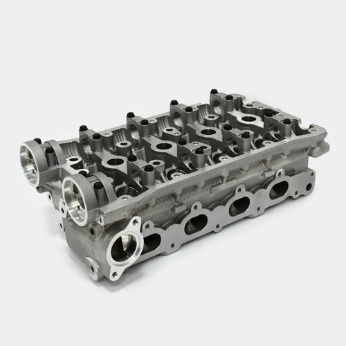 Головка блока цилиндров (ГБЦ) Chevrolet Lacetti, Lanos, Rezzo; Daewoo Nexia - F16D3