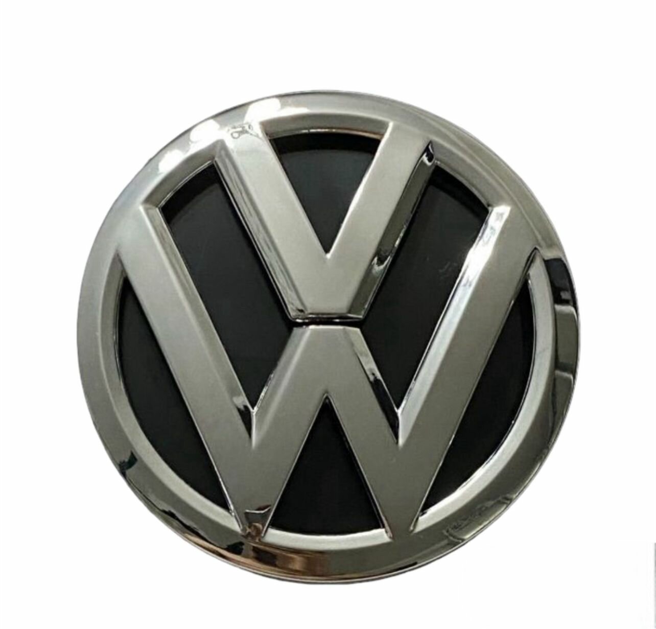 Задняя эмблема Volkswagen Polo 2015 - 2020 г.