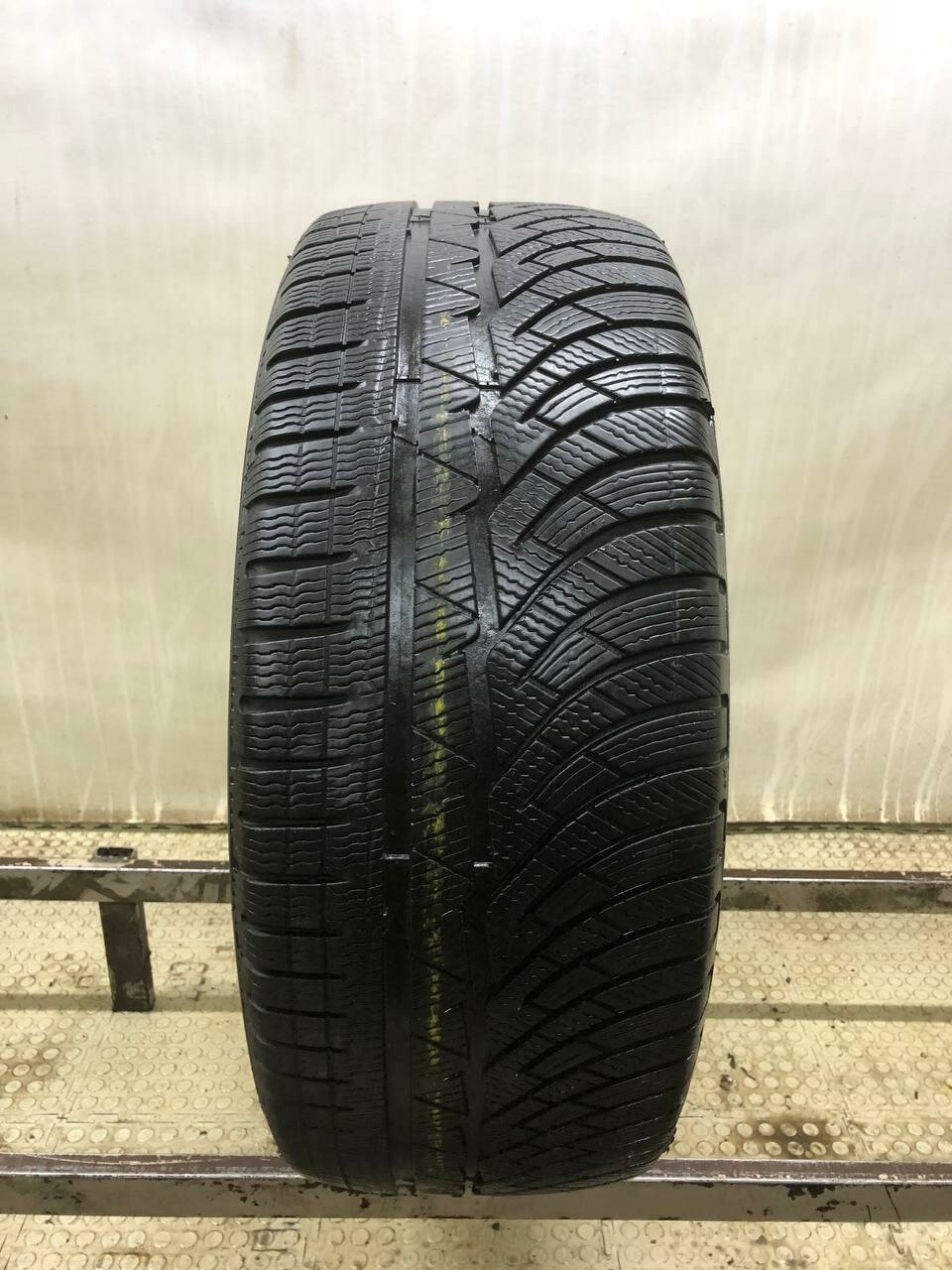 Michelin Pilot Alpin PA4 235/45 R18 БУ Шины Зимние