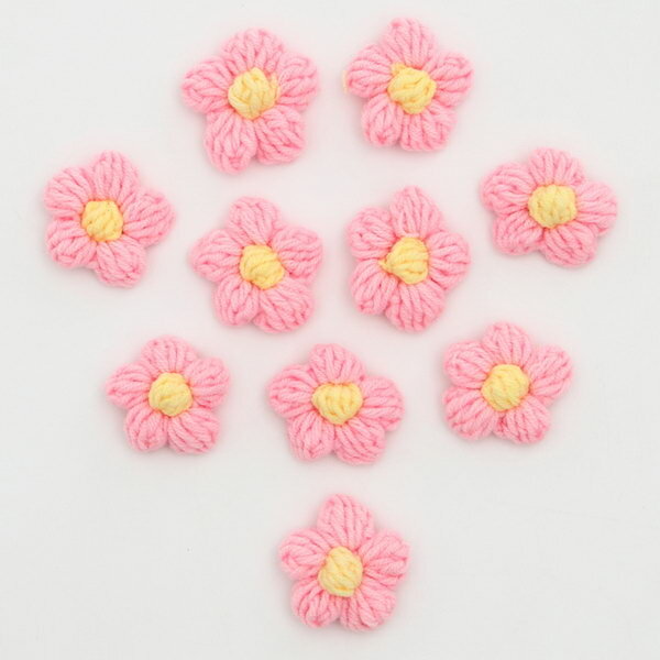 Цветок вязаный, набор 10 шт, размер 1 шт, 4 × 1,5 см, цвет нежно-розовый