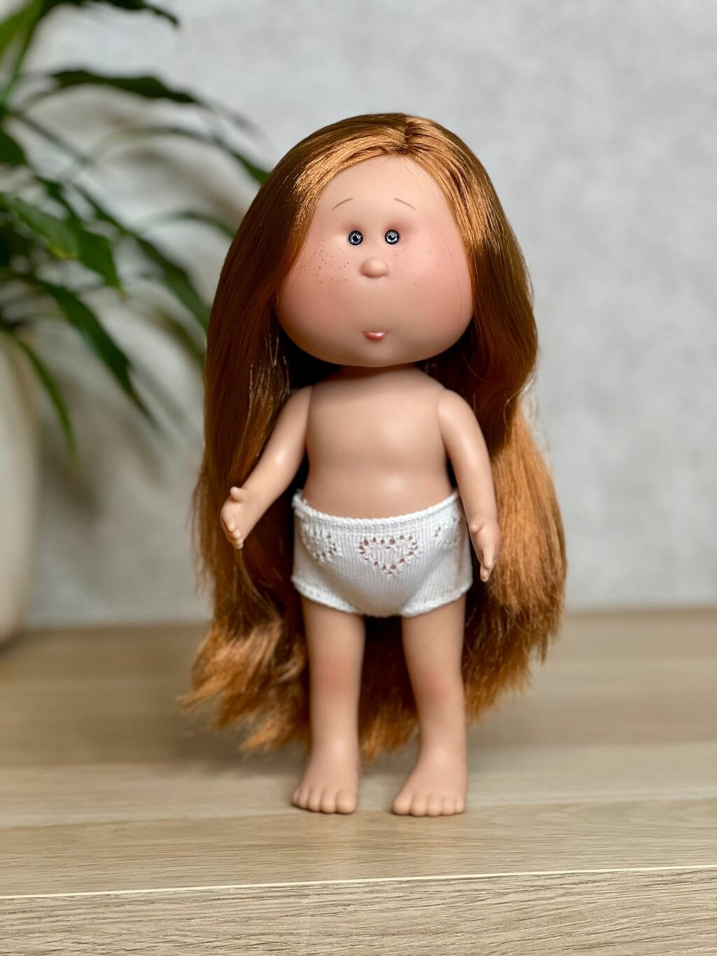 Кукла Nines виниловая 30см MIA без одежды (3000W6)