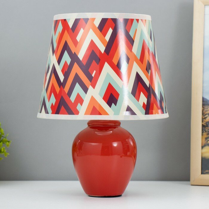 фото Настольная лампа "Абстракция" Е14 15Вт красный
