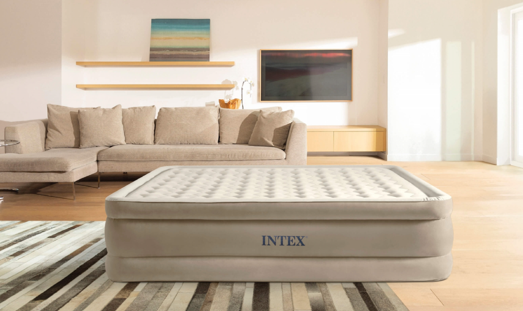 Надувная двуспальная кровать Intex Ultra Plush, 152 х 203 х 46 см, встроенный насос 220В