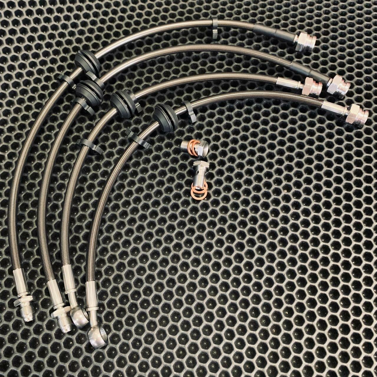 фото Jaguar X Type 2008 Комплект армированных тормозных шлангов