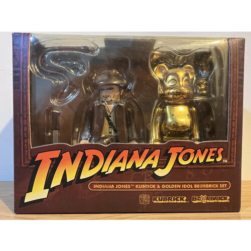 Фигурка BearBrick Indiana Jones Kubrick & Golden Idol100% set of 2