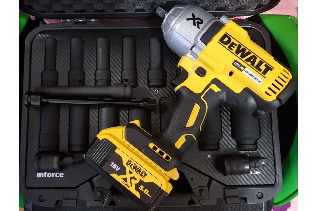 Аккумуляторный импульсный гайковерт DEWALT DCF899NT, 18 В, XR без аккумулятора и ЗУ - фото №11