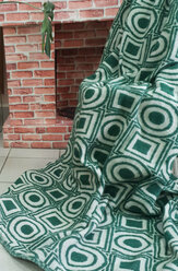 Одеяло п-ш 30% шерсть жаккардовое 170*200 пл. 420 зеленый круги