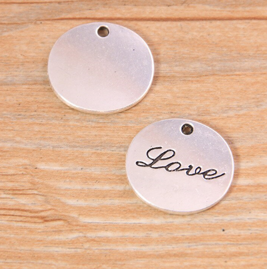 Металлическая подвеска "LOVE" цвет серебро, размер 21*19 мм (с небольшим дефектом), 4 шт