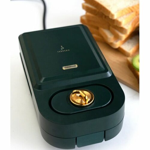 Вафельница-бутербродница Jardeko JD3005 2920₽