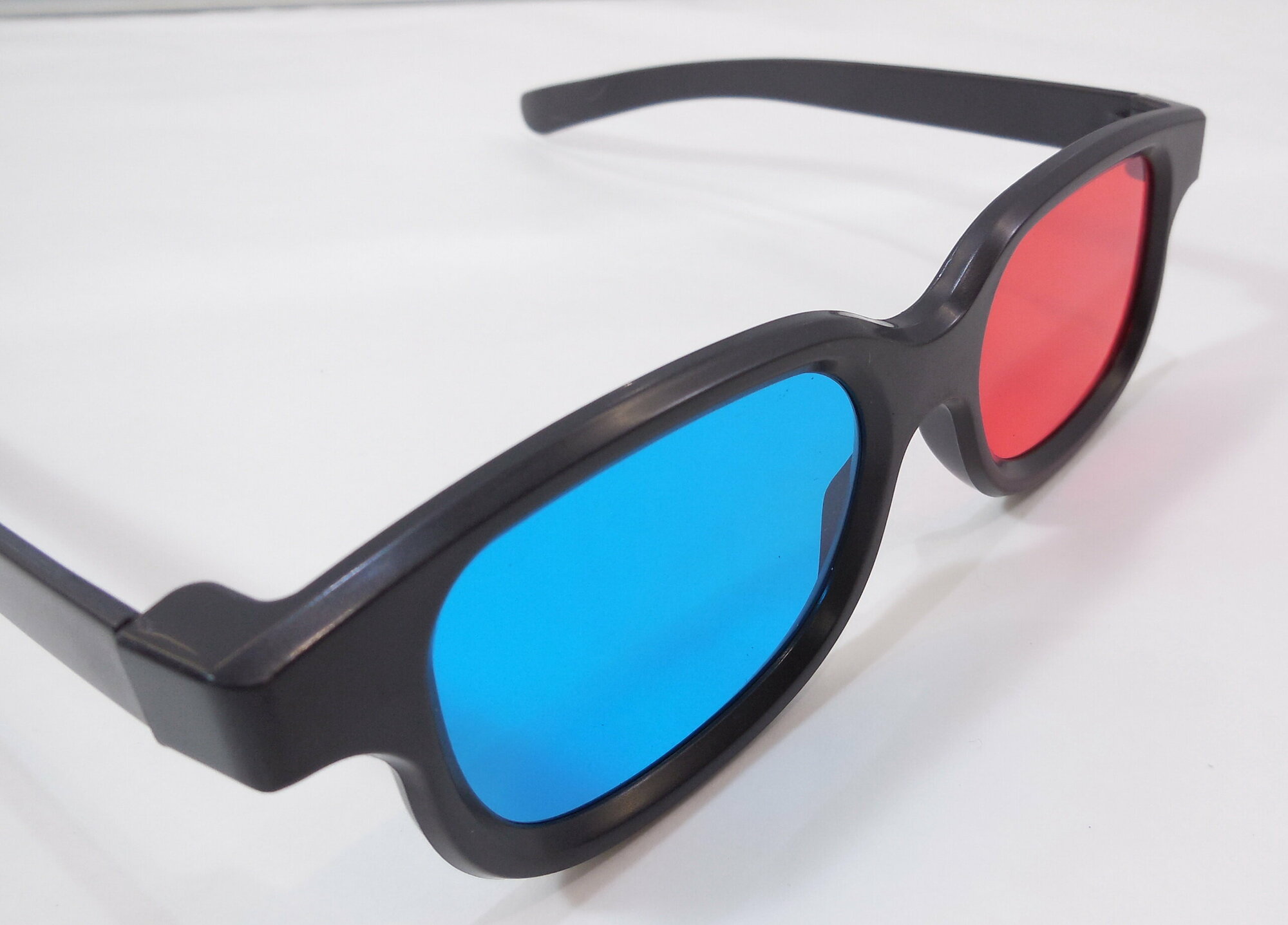 Анаглифные 3D стерео очки для просмотра 3D фотографий Пластик цвет черный