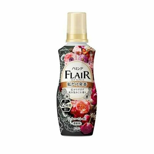 Кондиционер-смягчитель КАО Flair Fragrance Rich Floral с богатым фруктово-ягодным ароматом и цветочными нотками, 520 мл