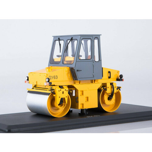 Масштабная модель Каток самоходный вибрационный ДУ-63