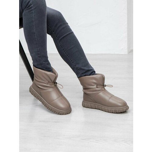 фото Полусапоги sopra footwear cb2-8163/темно-бежевый_38, полнота 6, размер 38, бежевый
