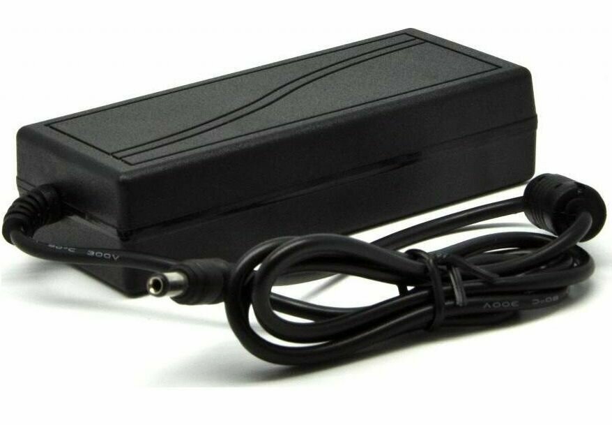 фото Адаптер питания сетевой для ноутбука 12V 5A (5.5*2.5 мм)