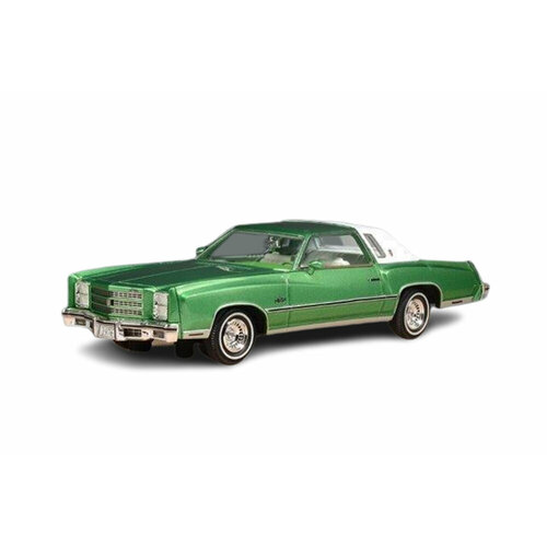 Chevrolet monte carlo 1976 lime metallic