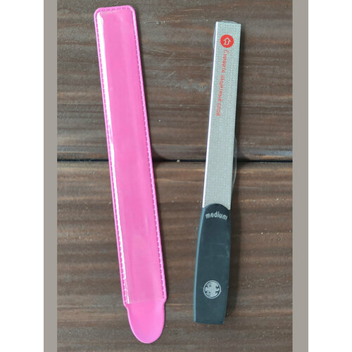 Пилка BEAUTY GALLERY c лазерной насечкой на металле 143 см в чехле 299₽