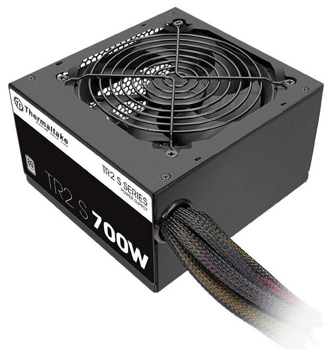 Блок питания Thermaltake TR2 S 700W PS-TRS-0700NPCWEU-2 / TRS-0700P-2