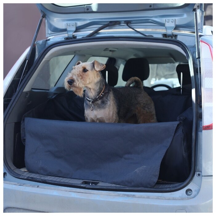 Автогамак для собак OSSO Fashion Car Premium в багажник для универсалов, внедорожников и минивенов 115х120 см