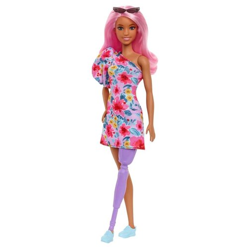 Кукла Barbie Игра с модой Fashionistas 189 HBV21 mattel barbie dvx78 барби кукла из серии игра с модой