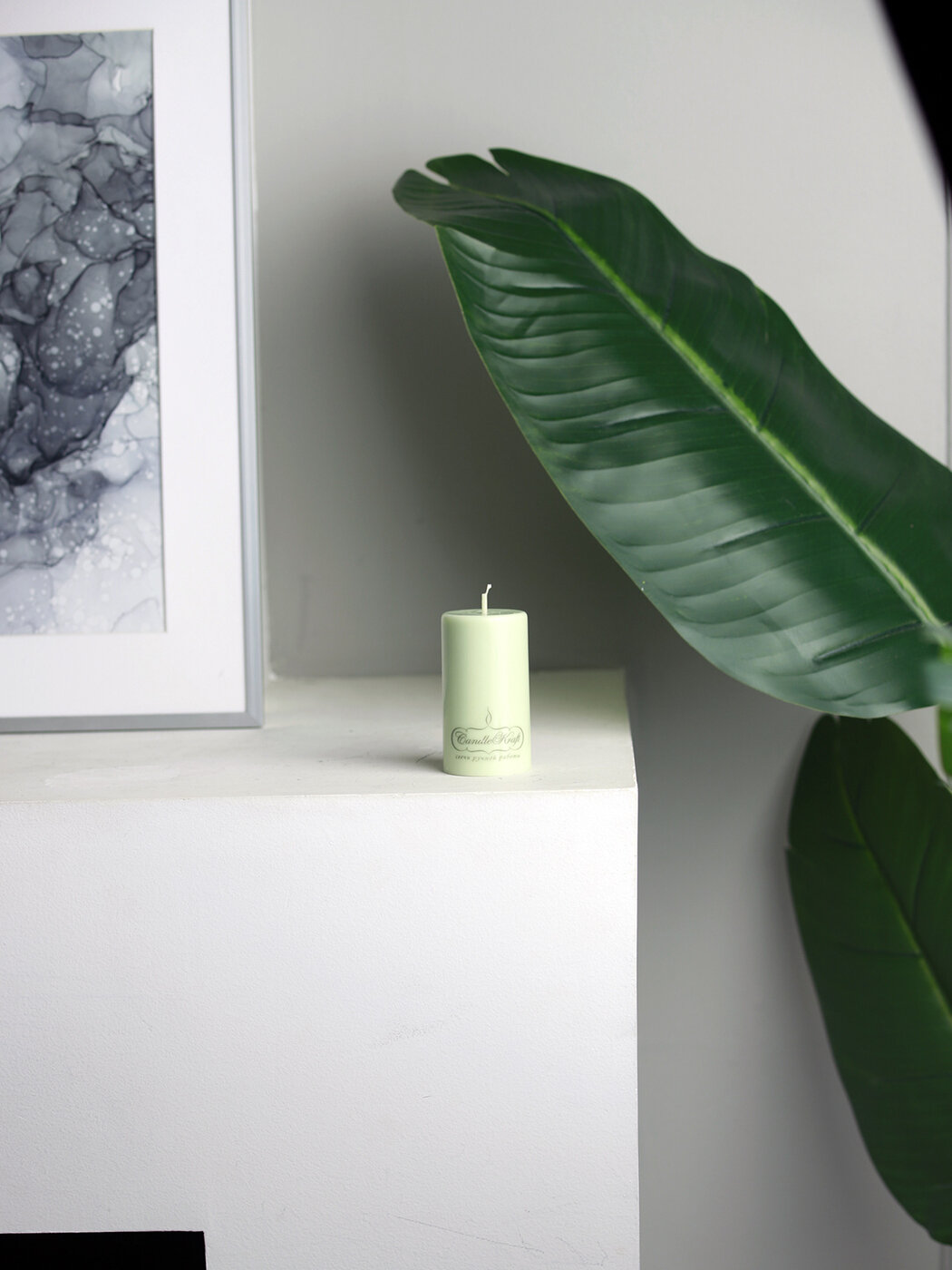 Свеча интерьерная из соевого воска CandleKraft EcoTrend Olive Mini "столбик" — фото 1