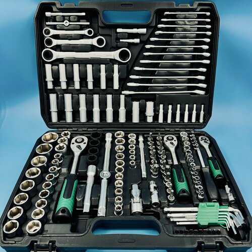 Изображение товара Набор инструментов для автомобиля /151 предметов в чемодане/Наборы для Авто и дома