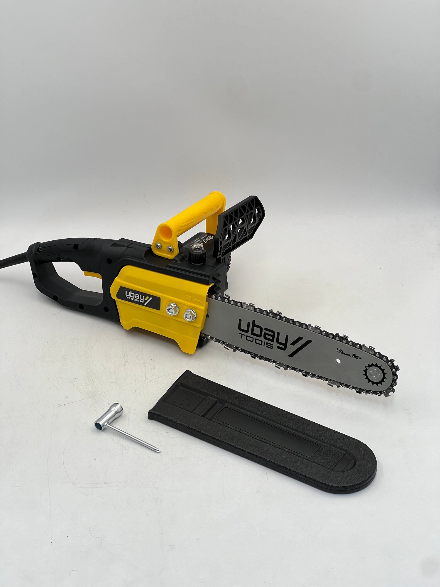 Пила цепная электрическая Ubay UB-711", электрическая, мощность 850Вт, длина шины 12"