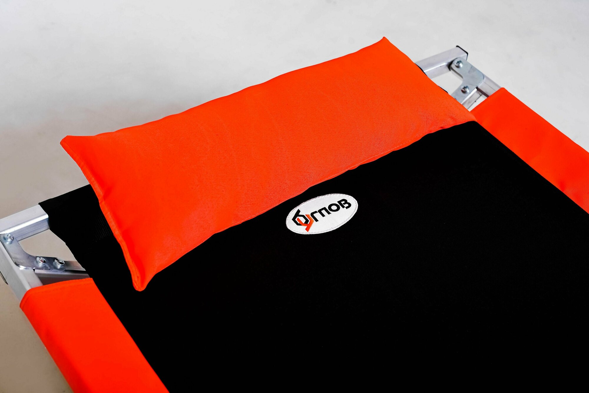 Подголовник "6 углов" 45х12 см см, оранжевый, для раскладушки, кресла, туристической кровати, стула, шезлонга
