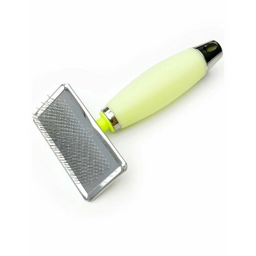 Пуходерка металлическая с силиконовой ручкой M 11*18 см