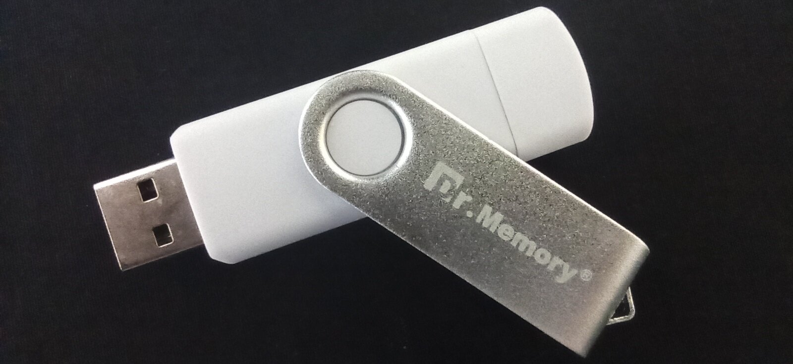 USB 2.0 Flash-накопитель 32 Gb DR. Memory, USB + micro-USB, белая