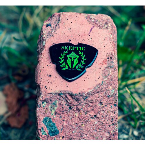 Медиатор Skeptic Extreme, 2 мм, 1 шт.