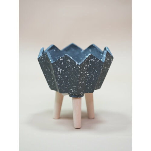 Кашпо из цемента, 28х28х15 + 11 см