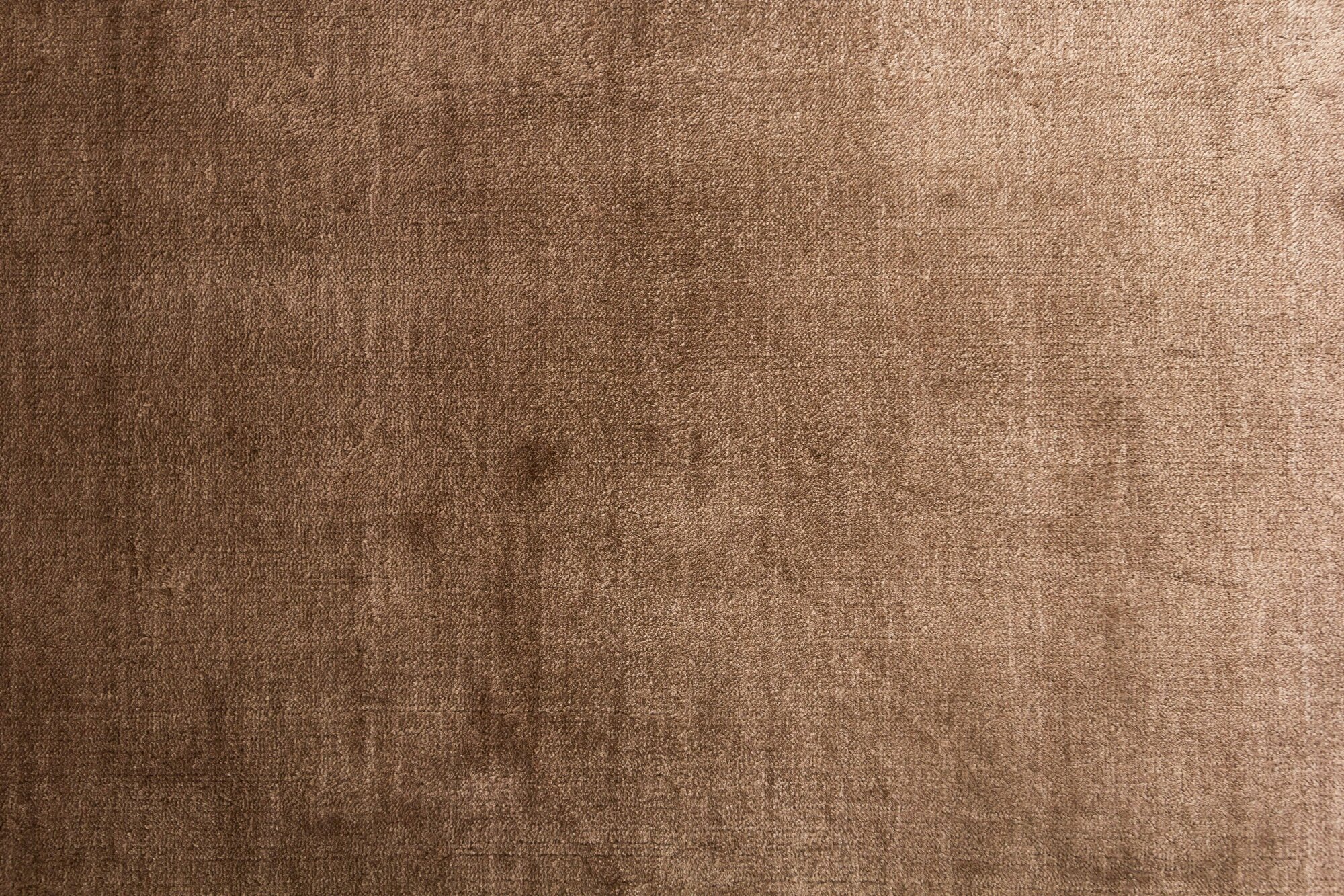 фото Ковер однотонный из вискозы Индия 150x100/BROWN