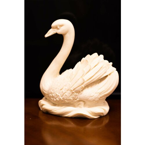 Статуэтка Лебедь