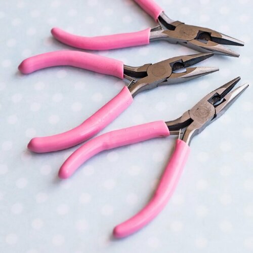 Тонкогубцы без насечки инструмент для бижутерии размер 115 см карбоновая сталь 601₽