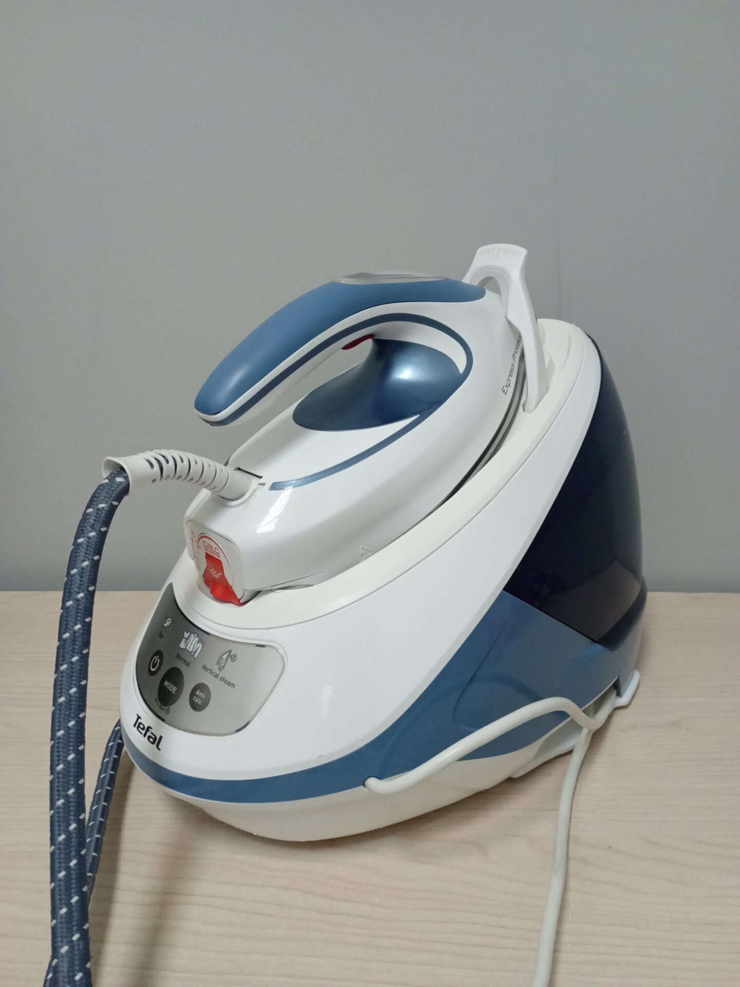 Парогенератор Tefal SV9202E0