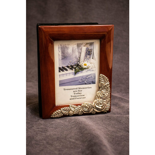 Фотоальбом цвета венгэ