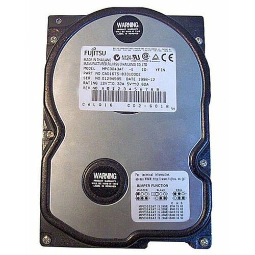Жесткий диск Fujitsu CA06297-B904 40Gb 4200 IDE 25 HDD 1635500₽