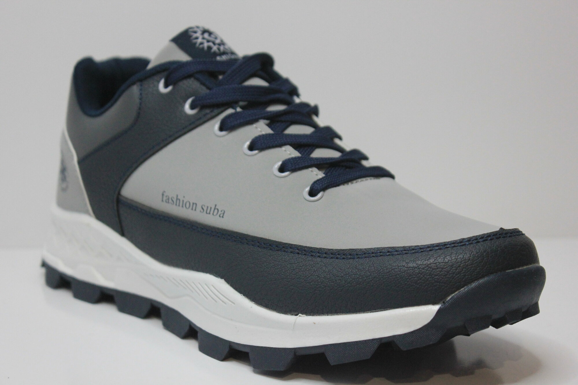 фото Кроссовки мужские Suba