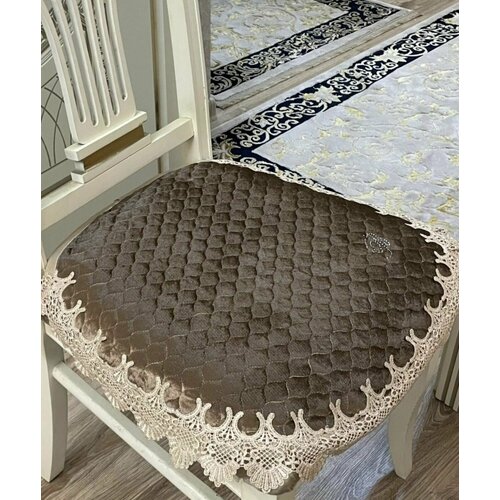 коричневый